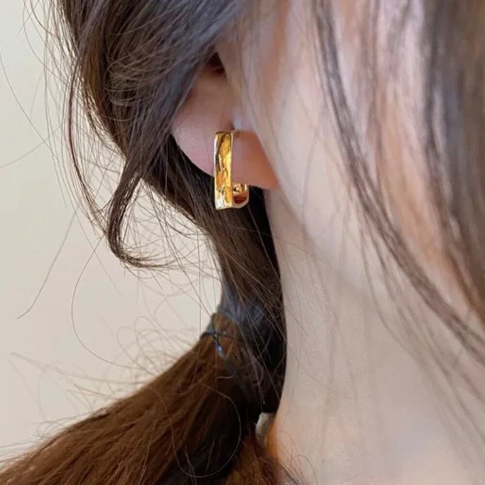 NEW 18K yellow gold plated square hoop earrings jewelry B19A - Picture 5 of 7